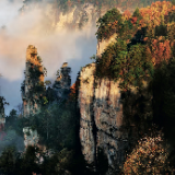 “大爱张家界”诗赛选登丨 峰林云海玉桥牵，秋水盈盈一眼穿