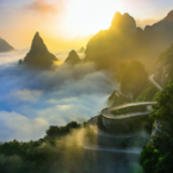 “大爱张家界”诗赛选登丨越过天门邂逅缱绻，采摘与星辰并存的一首诗
