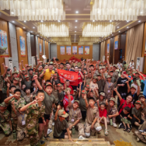 文艺志愿丨送欢笑进国防教育基地