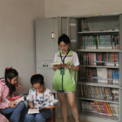 发现乡村阅读榜样④ | 陈金花：用书籍帮助乡村儿童打开世界