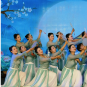 基层演出近120场！浏阳巿银声乐团庆祝建团十周年歌舞晚会举行