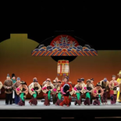 就在今晚！《蔡坤山耕田》成都首演，冲击文华奖邀您见证！