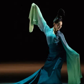 从B站到央视春晚,为何“只此一卷”?