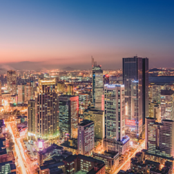 重拳出击，维护清朗网络空间