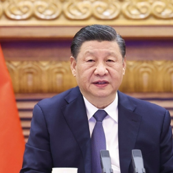 习近平同美国总统拜登视频通话 