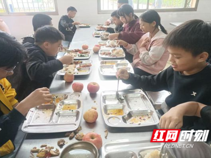 匠心守护“舌尖安全”，打造师生满意食堂