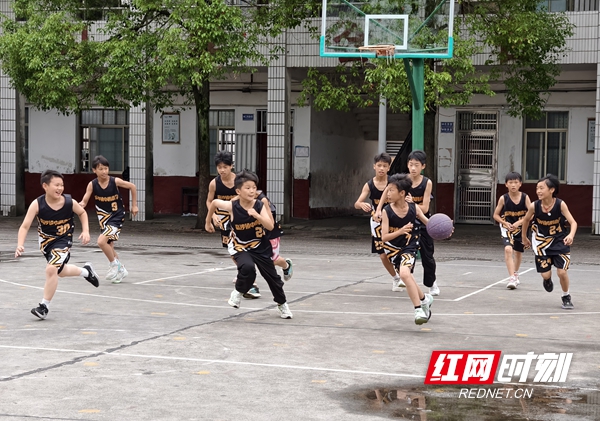 高沙镇中心小学1.jpg 高沙镇中心小学1.jpg