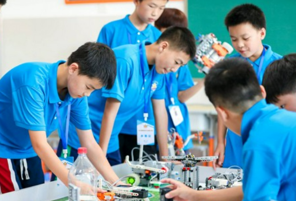 第15届湖南省青少年太空机器人竞赛顺利闭幕，决出一等奖33个