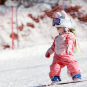 新华全媒+丨消费旺、市场热、出行畅——2024年元旦假期盘点