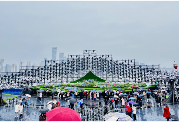 春晚长沙分会场舞台变爆火景点，日均来客4万＋