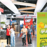 好评中国丨“两新” 政策持续发力，消费潜力加速释放