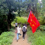 好评中国｜在“三下乡”实践中“沉”入乡土中国深处