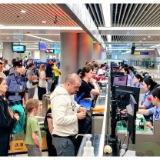 好评中国丨“中国游”带火“中国购”，入境消费“热”潮涌动