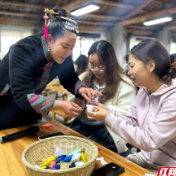 文旅融合“景”上添花 400余名湖南高校学子赴通道开展非遗研学之旅