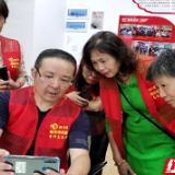 党建赋能“志愿红” 网格服务勤“充电”