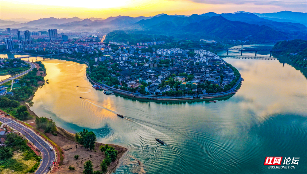 《黔阳古城》李小平  摄 .jpg