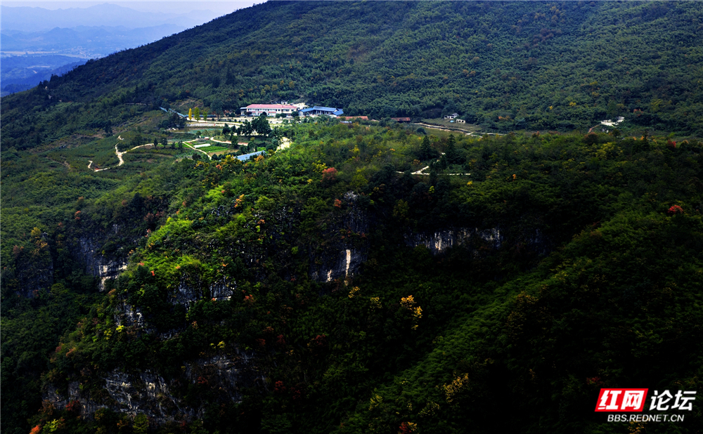 010《仙人谷之秋》11月5日，中方县泸阳镇桥上村仙人谷 周日忠摄.jpg