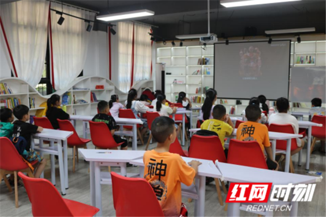 2_感受非遗魅力 传承辰州傩文化(2)617.png