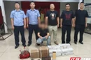  视频丨湘潭警方抓获敲车窗盗窃“老手” 