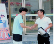 湖南科技大学学子下乡智“惠”维修解民忧