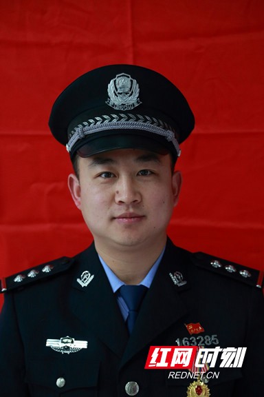 e6c931c709f4448cb7f47e10d25f65da.marked.jpg e6c931c709f4448cb7f47e10d25f65da.marked.jpg