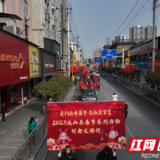 新春走基层丨龙山：“龙腾吟春”传统花灯闹新春