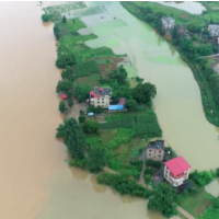 洪峰过境 东安县紧急疏散上千群众