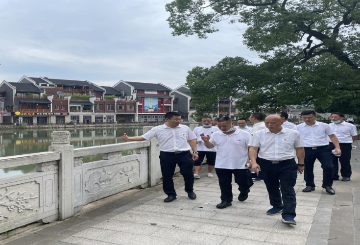 醴陵市:永葆初心使命 共护一江渌水