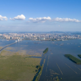 湖南省洞庭湖中心检查烂泥湖垸防汛排涝工作