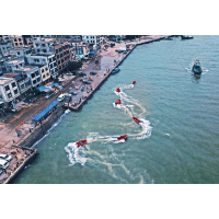 湛江市工程机械救援队开展大型水域救援训练 全力守护家乡安全