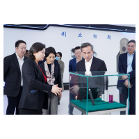 中国贸促会会长一行到蓝思科技调研