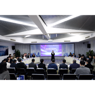 拓维海云天课程考核平台亮相“2025高校课程考核评价数智化研讨会·湖南专场”