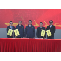 签约不断！德国宝马展中联重科成人气中心
