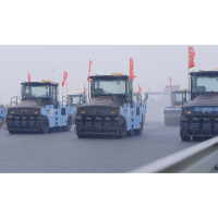 创三项纪录!京哈高速三一无人摊压机群超480小时连续施工