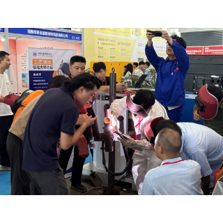 “能建工匠”闪耀2025中部(株洲)国际工业博览会