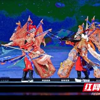 梨园与青春的碰撞 首届袁家岭戏剧节青年戏剧大赛越看越有“戏”！