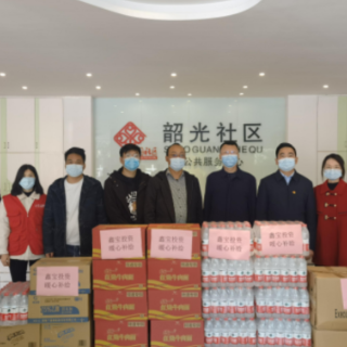 抗疫一线的代表风采