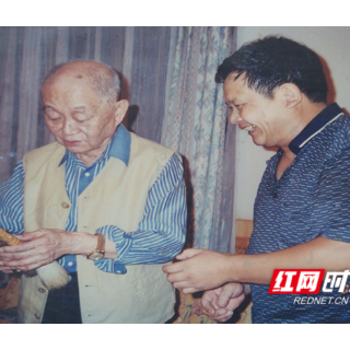 花开芙蓉 德耀星城⑫｜匠心映初心 笔下见“方圆”