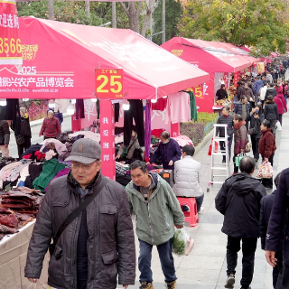 2025农博会丨 湘潭农博会火热进行中 甜酒一天卖了半吨