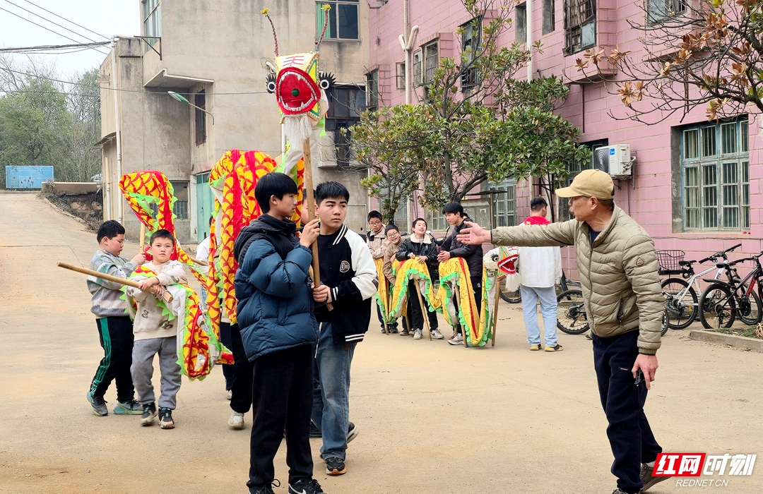 视频丨龙舞（湘潭火龙）非遗传承迎来新鲜“血液”