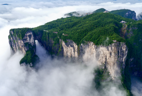 张家界天门山景区10月18日恢复开放 游览线路将调整