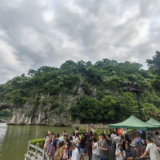 股市大涨为国庆游“添把火” 携程：十一首日湖南景区门票订单增长48%