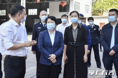 吴桂英检查督导党的二十大全市安保维稳等工作