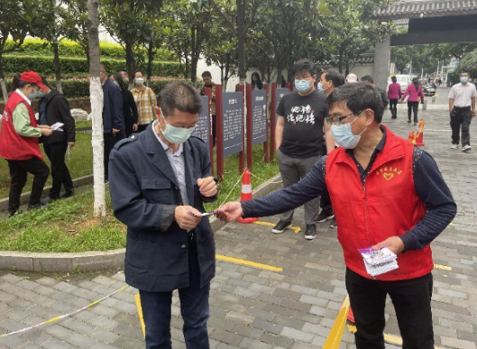 禁毒宣传进社区 禁毒知识民心记