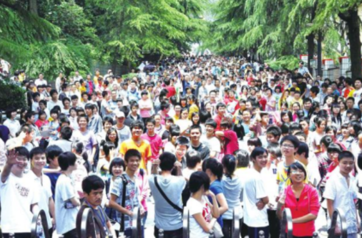 65.5万！2022湖南高考报名人数创新高，考生如何破局？