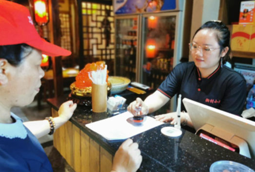 签订卫生责任书 改善市容环境面貌