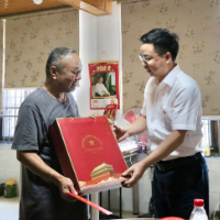 共忆峥嵘岁月光辉历程 共谱军民鱼水崭新篇章