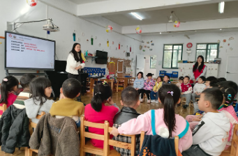 法治安全小课堂 护苗行动助成长