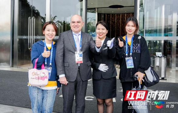 长沙这抹“志愿红”闪耀国际盛会