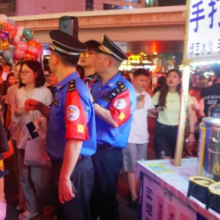 长沙城管开展市容环境精管严管专项整治